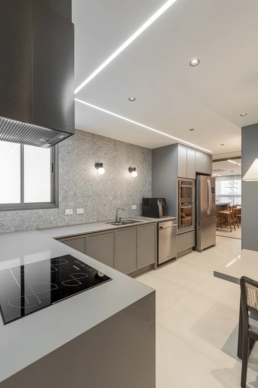 Apartamento AR — projeto residencial com pedras naturais, imagem 34 de 57