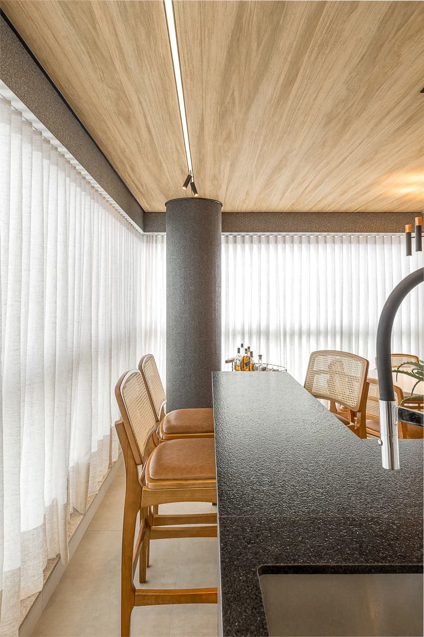 Apartamento RB — interior com Nero Michelangelo e Cristal de Quartzo, imagem 16 de 34