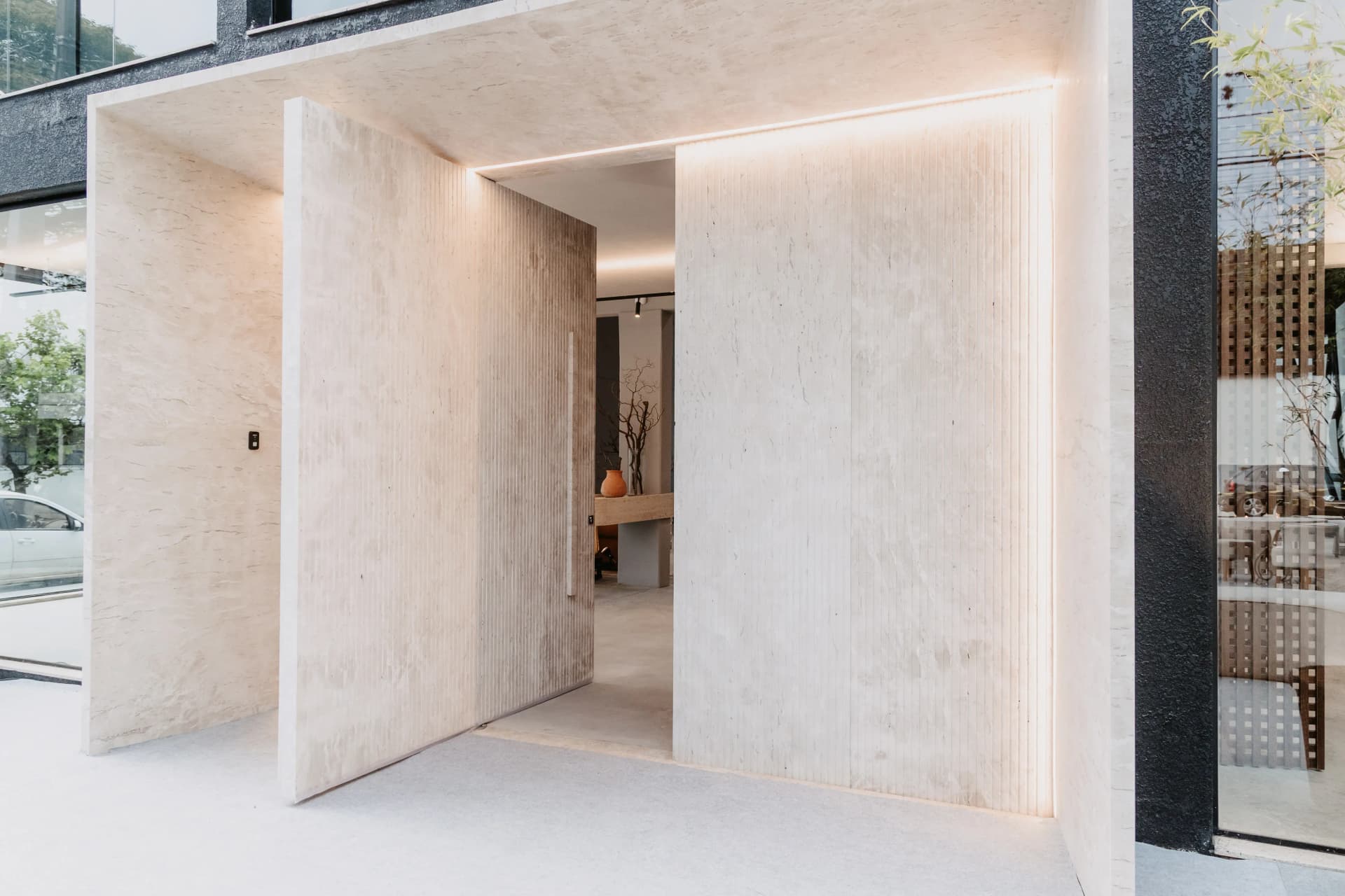 Obra finalizada com mármore premium